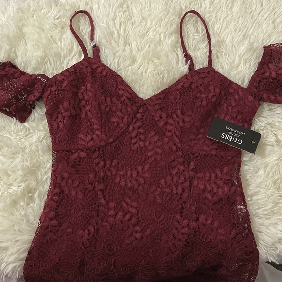 Guess - Picture 7 of 8